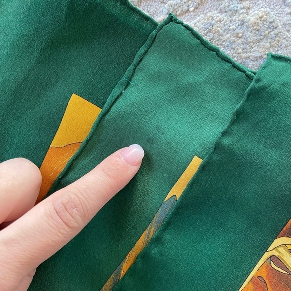 SALVATORE Ferragamo fix silk scarf with hand rolled edges - Picture 14 of 17